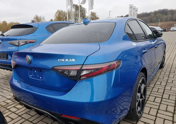 Alfa Romeo Giulia cena 238000 przebieg: 1, rok produkcji 2023 z Ostrów Mazowiecka małe 16